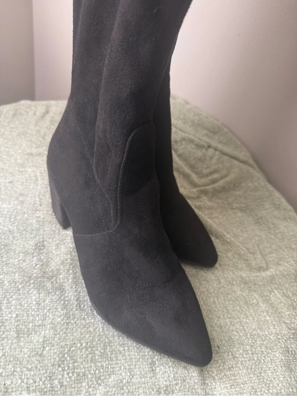 Bisou Bisou Black Over-the-Knee Suede Block Heel Boots